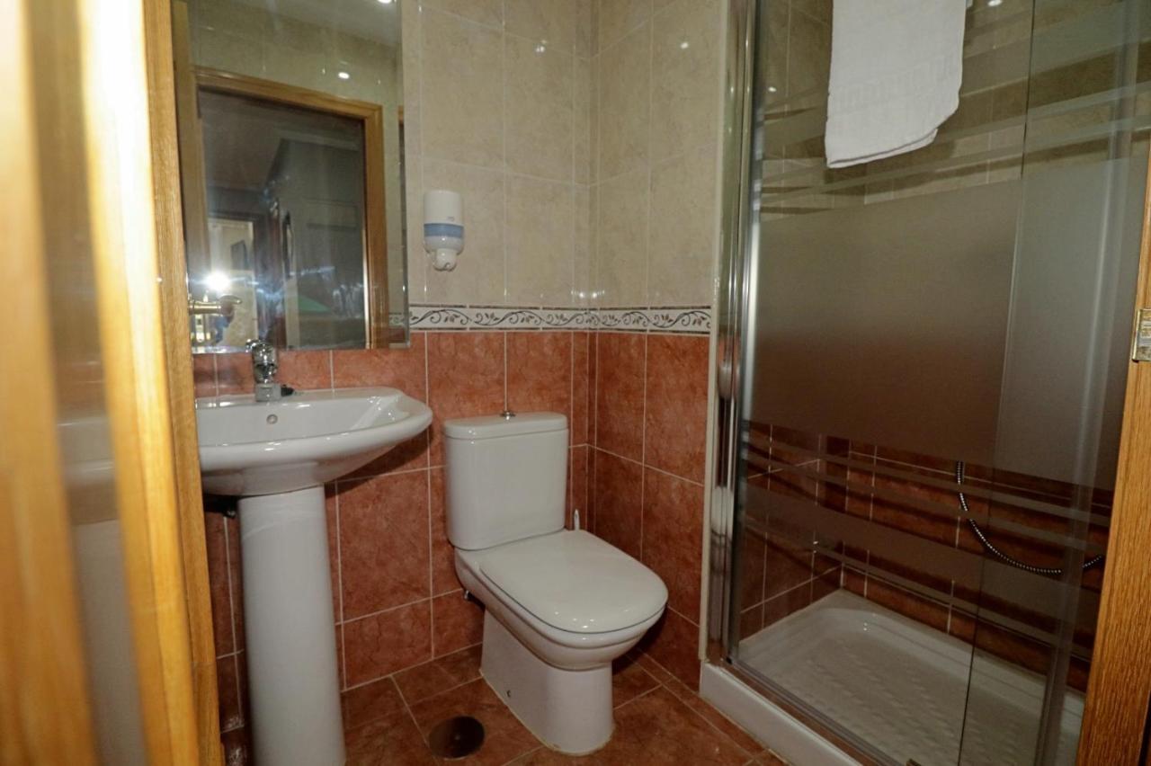 Apartamento , Wifi Y Garaje Cerca Del Centro Apartment Oviedo Ngoại thất bức ảnh